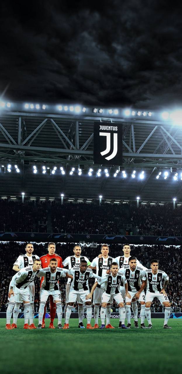 623x1280 Juventus FC wallpaper