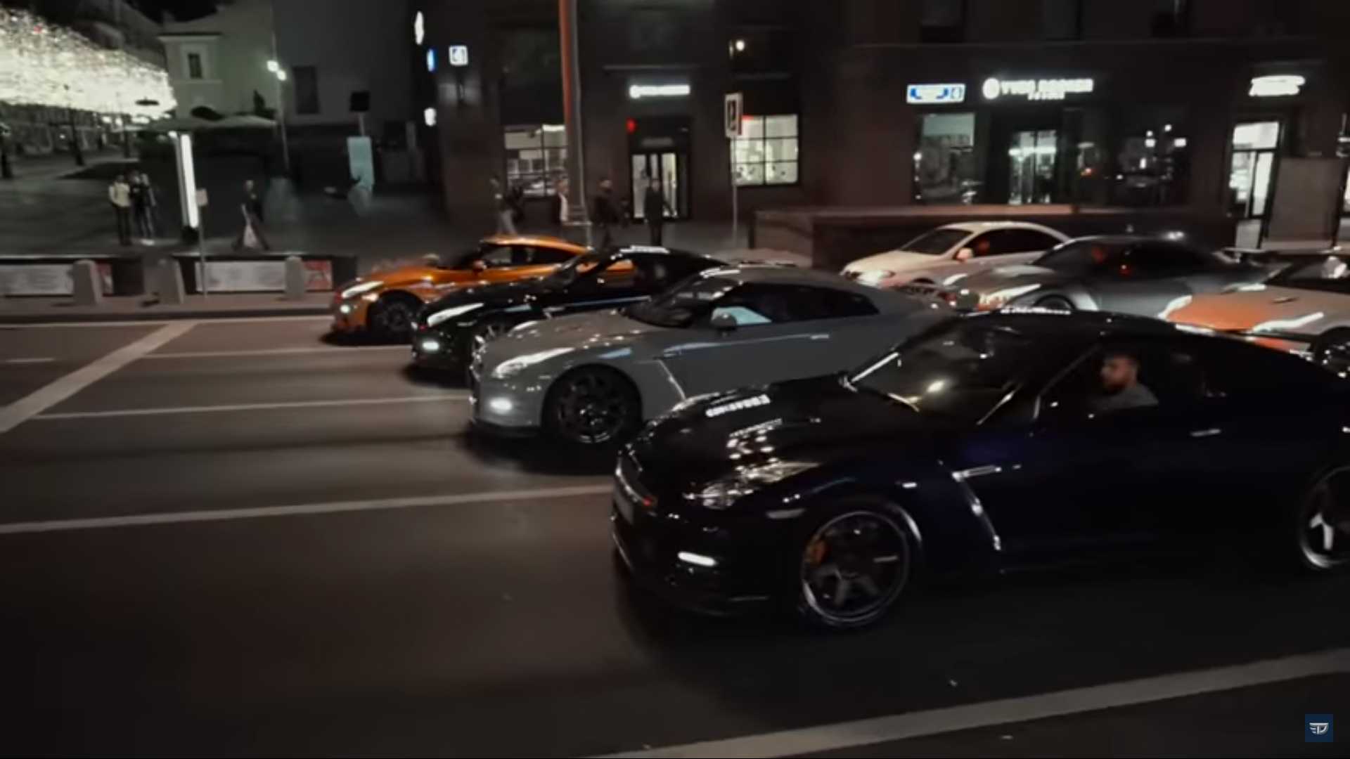 1920x1080 Godzilla Invasion: 40 Nissan GT Rs Come Together In Russia