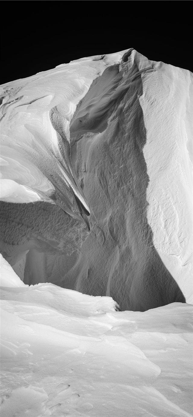 640x1385 Grayscale Photo Of Antelope Canyon iPhone X Wallpaper