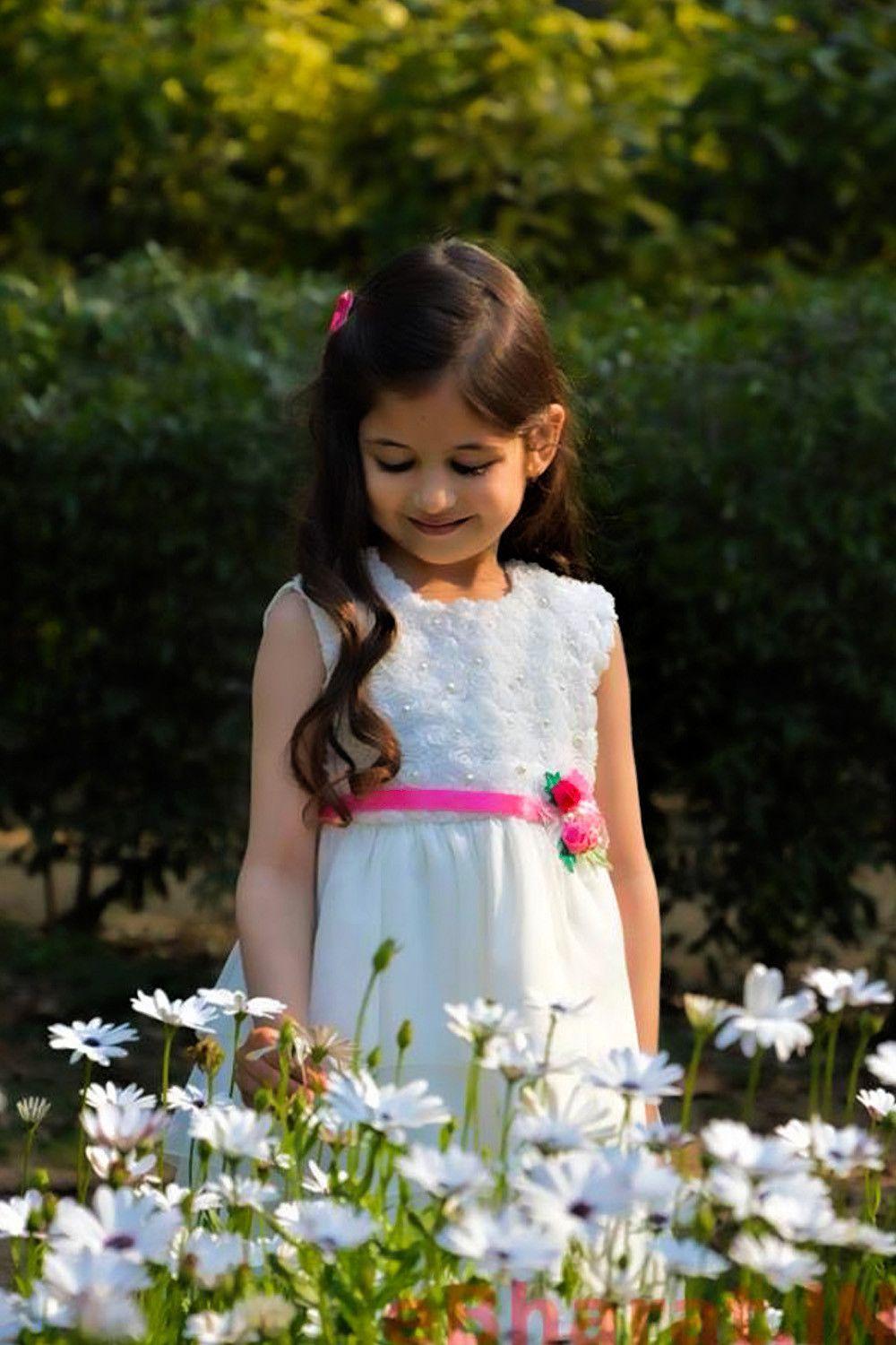1000x1500 Harshaali Malhotra: Wallpaper and Photo. Cute baby girl image, Baby girl photography, Little girl picture