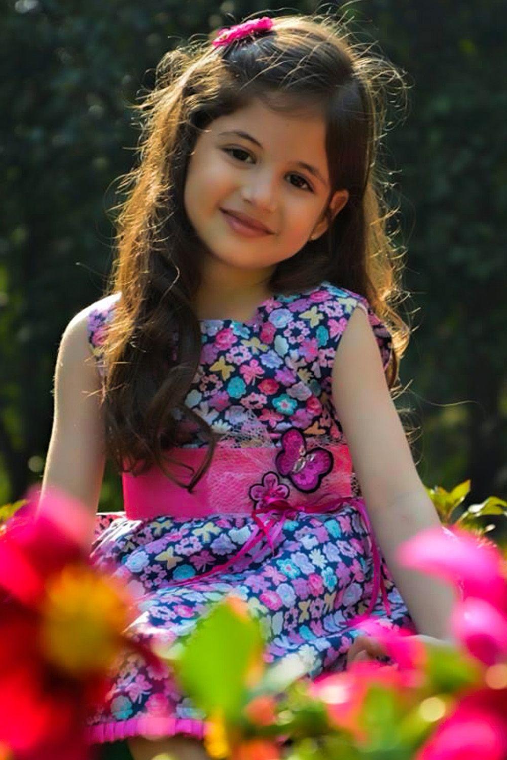 1000x1500 Harshaali Malhotra Wallpaper .