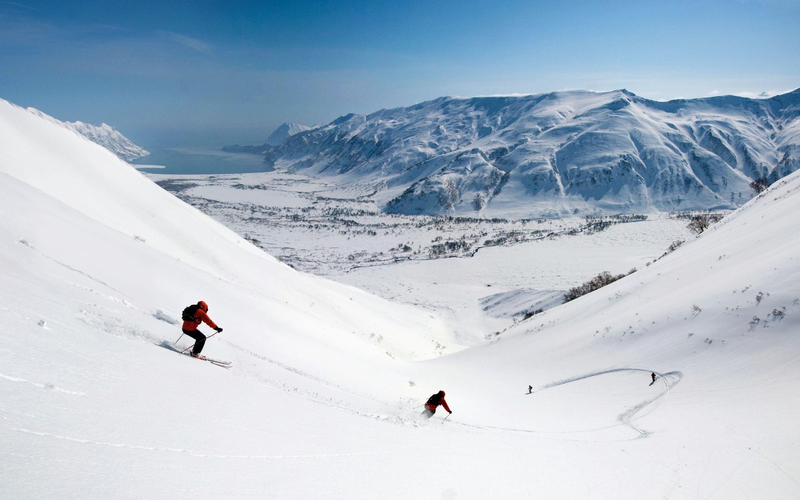 2560x1600 Skiing Wallpaper for Laptop .