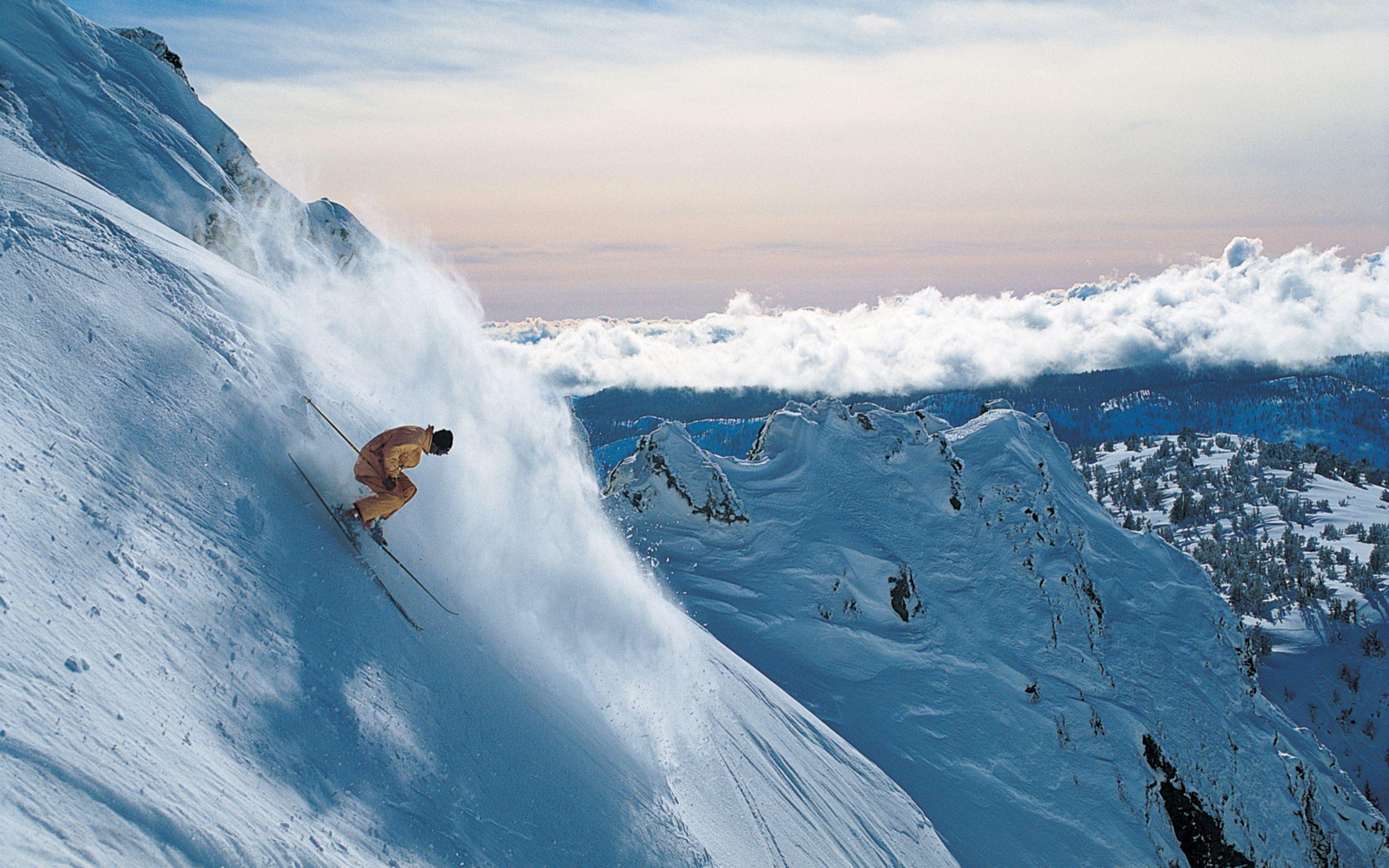 2560x1600 Skiing Desktop Background