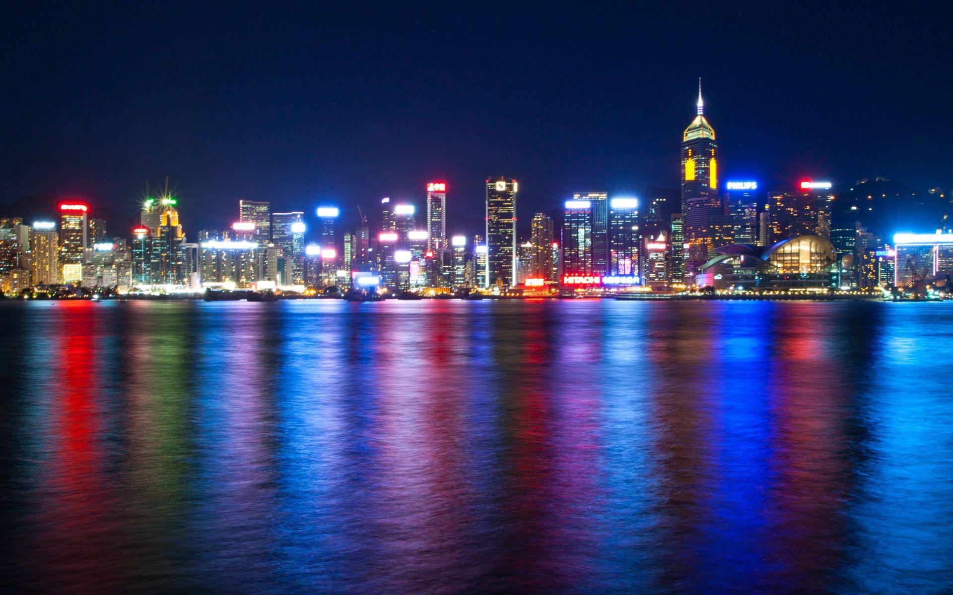 1920x1200 City Night Desktop Wallpaper .