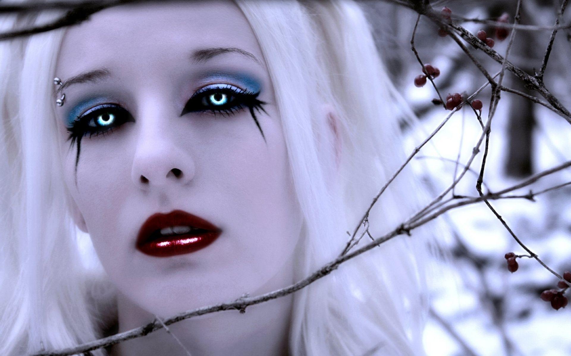 1920x1200 Free download fantasy dark horror vamoires evil women face eyes wallpaper background [1920x1200] for your Desktop, Mobile & Tablet. Explore Scary Women Wallpaper. Halloween Wallpaper For Desktop, Scary Wallpaper