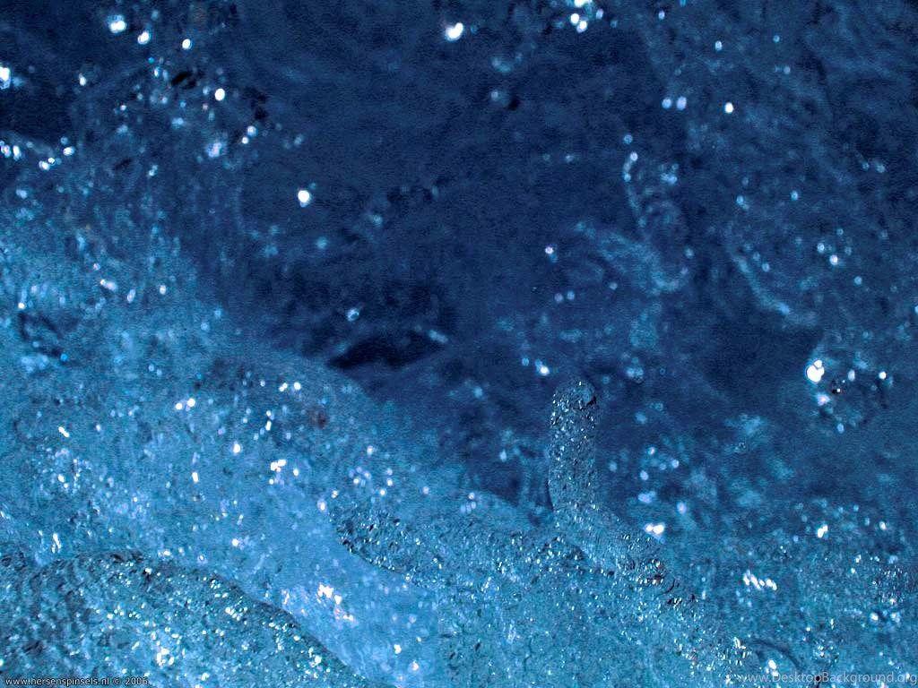 1024x768 Wallpaper: 'Cool Blue Water' A Wave Of Ice Cold Blue North Sea. Desktop Background