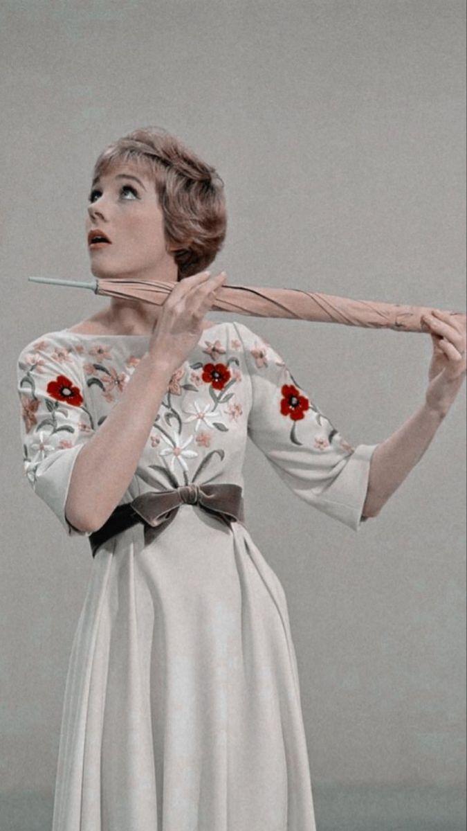 675x1200 darlingjoolsx. Julie andrews, Celebrities, Actresses