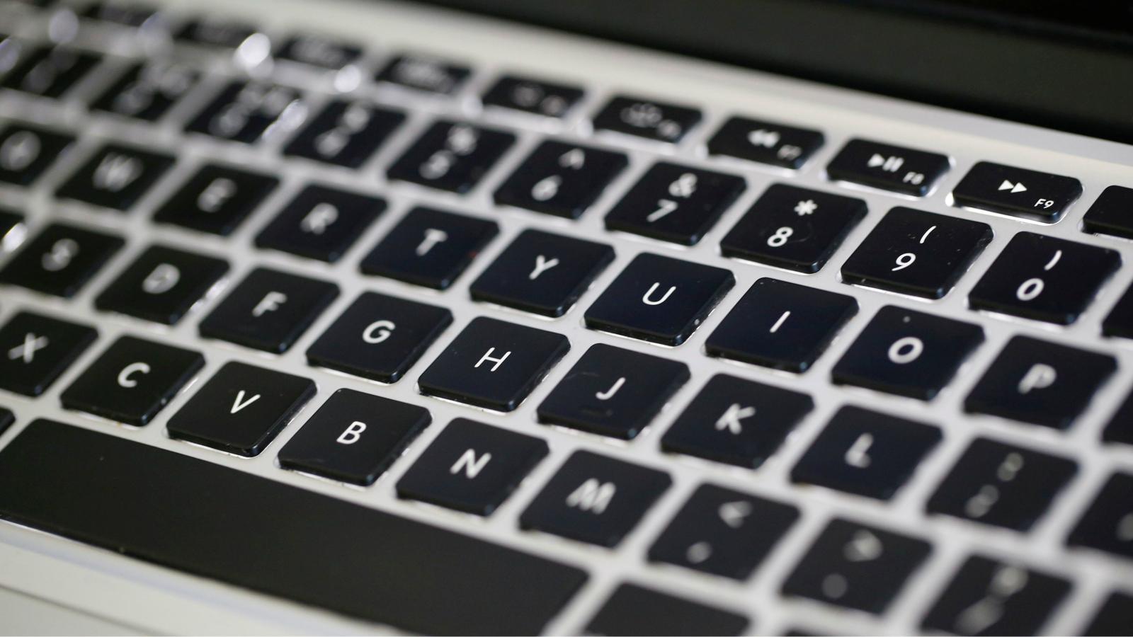 1600x900 The QWERTY Keyboard Was Invented By A 19th Century Hustler