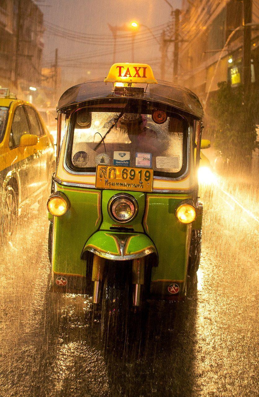 Tuk Tuk Wallpapers - Top Free Tuk Tuk Backgrounds - WallpaperAccess