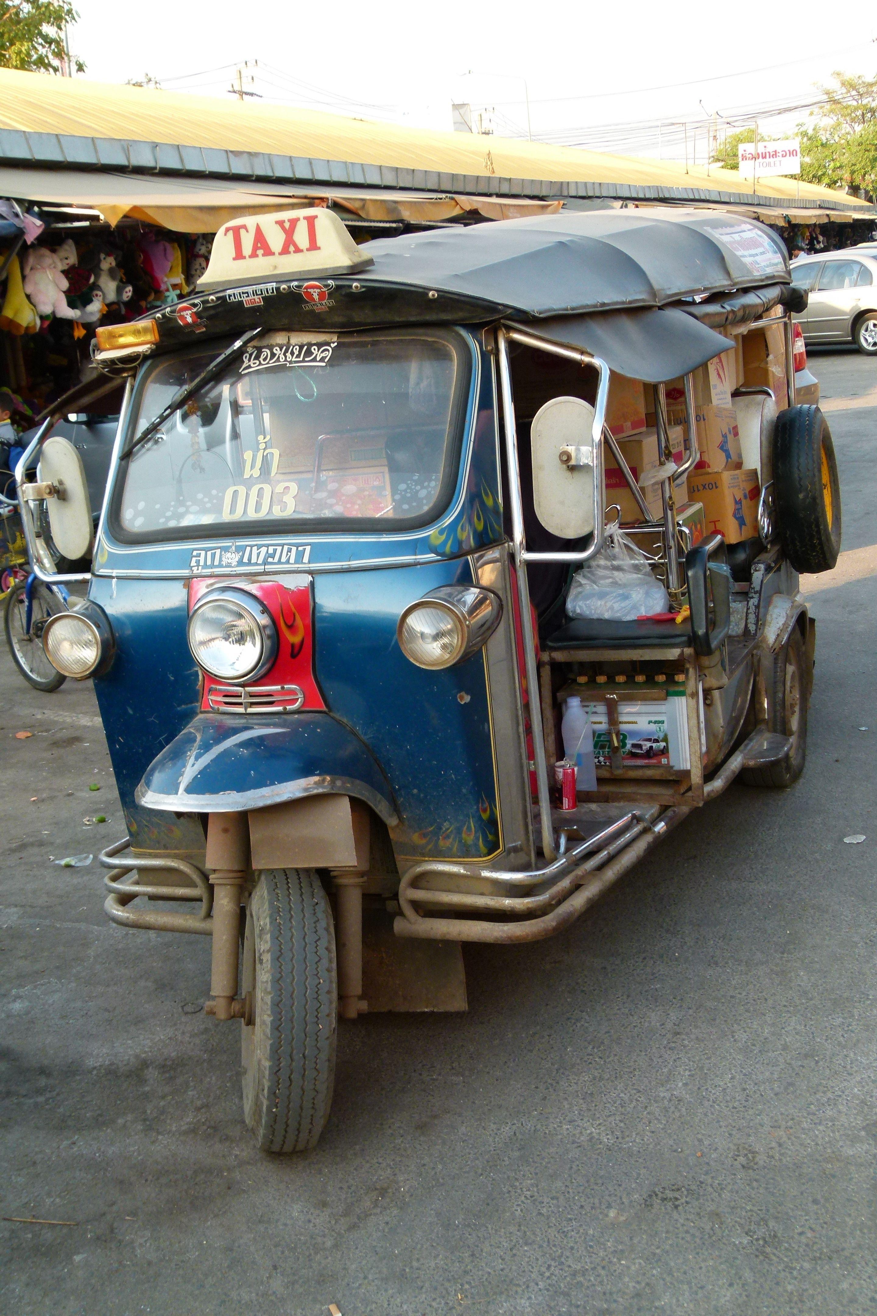 Tuk Tuk Wallpapers - Top Free Tuk Tuk Backgrounds - WallpaperAccess