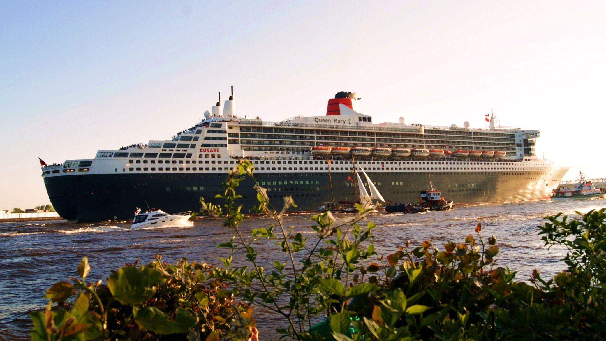 2080x1170 RMS Queen Mary 2 Cruise Ship Wallpaper:2080x1170