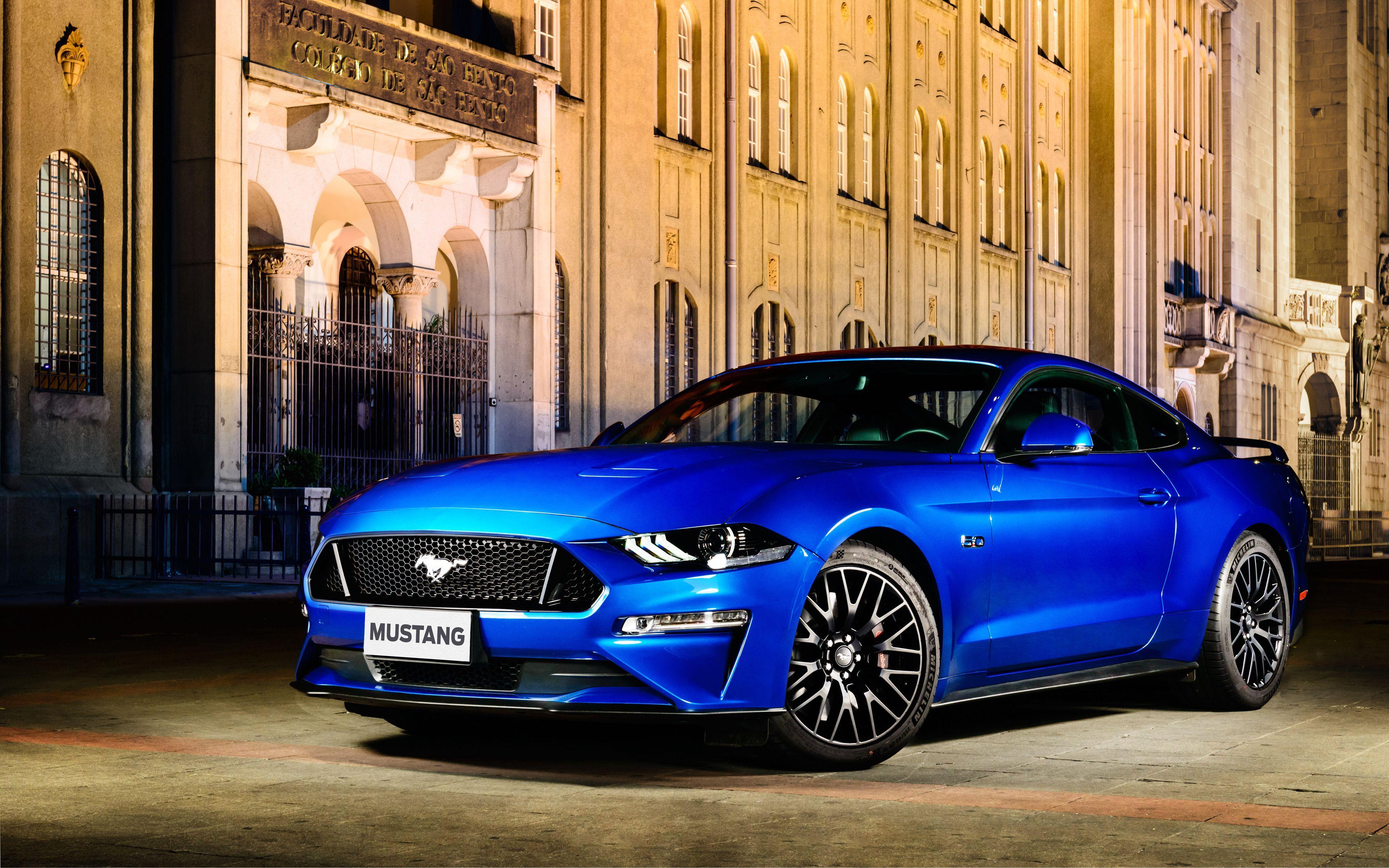4096x2560 Blue Mustang Wallpaper
