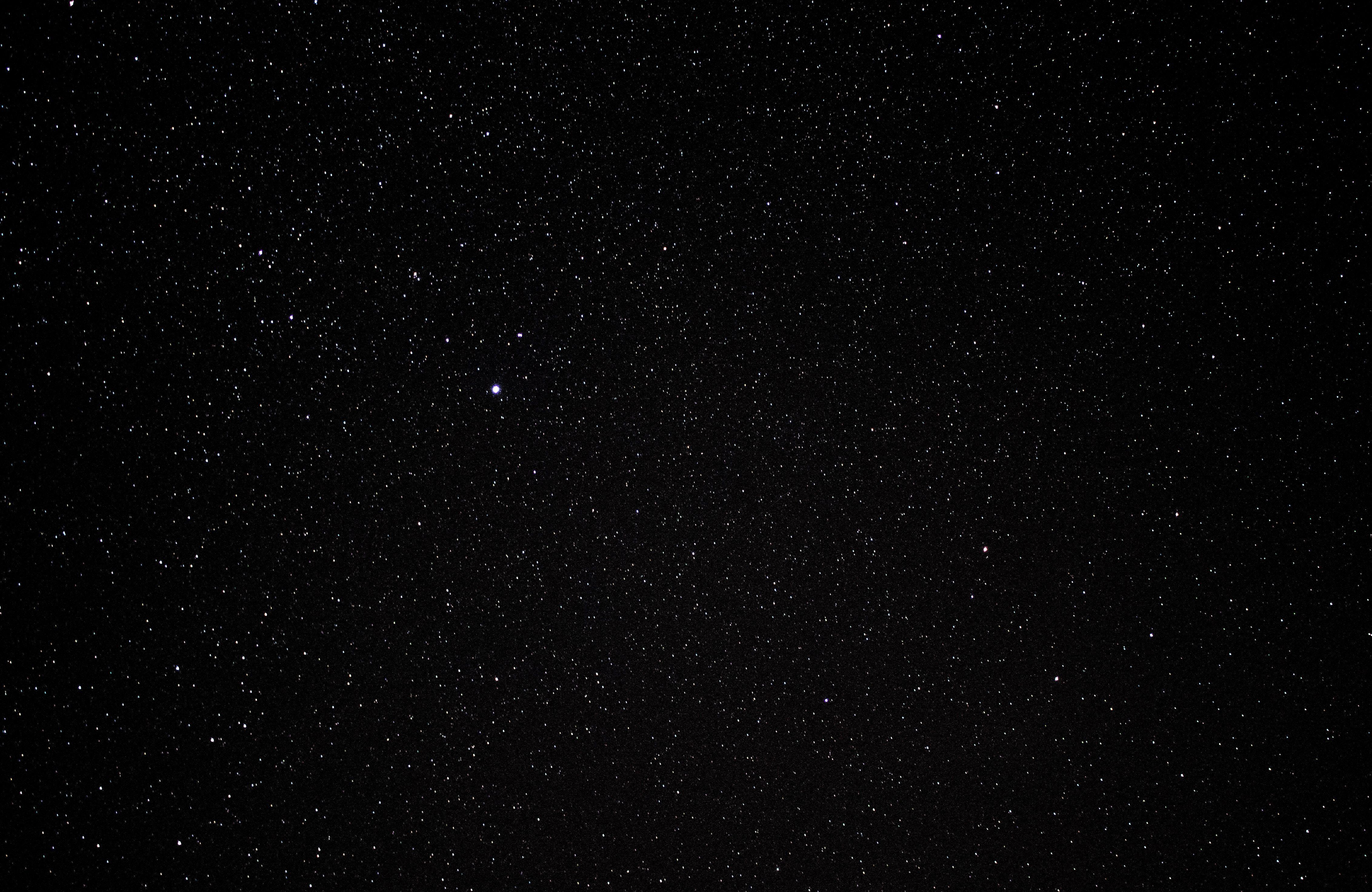 4528x2943 Minimalist Dark Stars Background .