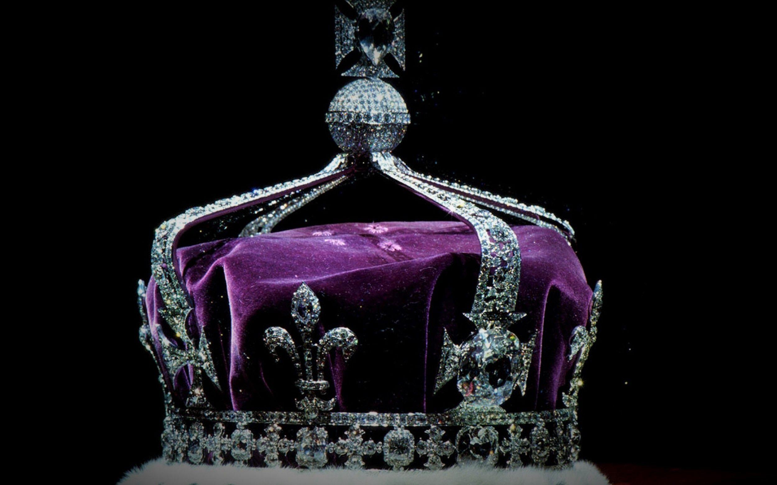 2500x1562 Crown Diamond Gems Purple Wallpaper:2500x1562