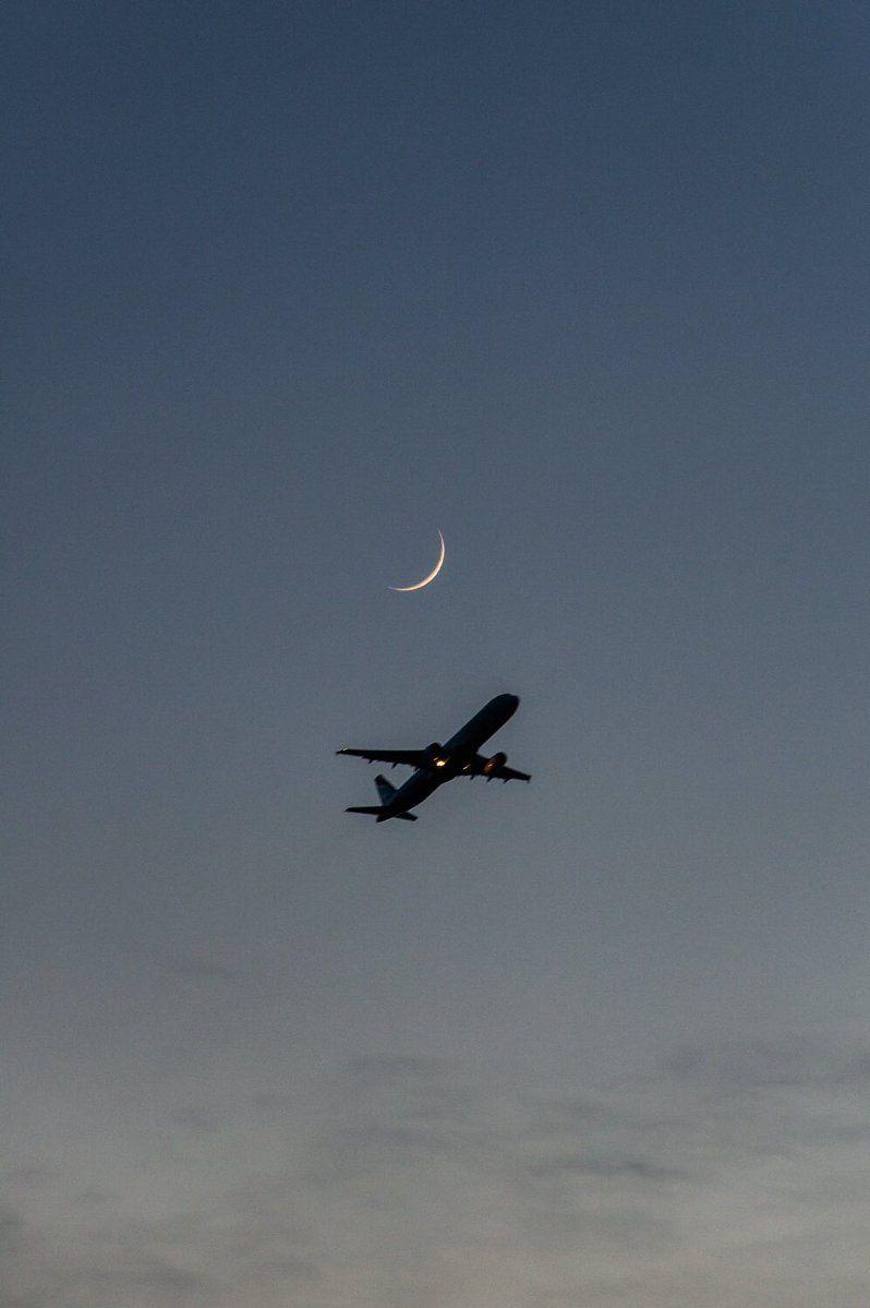 798x1199 sangfun on Twitter. Airplane wallpaper, Aesthetic wallpaper, Sky aesthetic