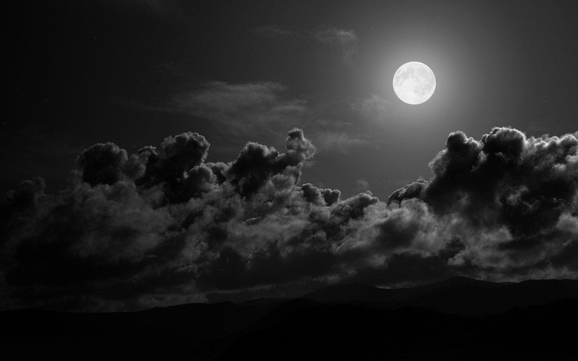 1920x1200 Full Moon Above the Clouds HD wallpaper