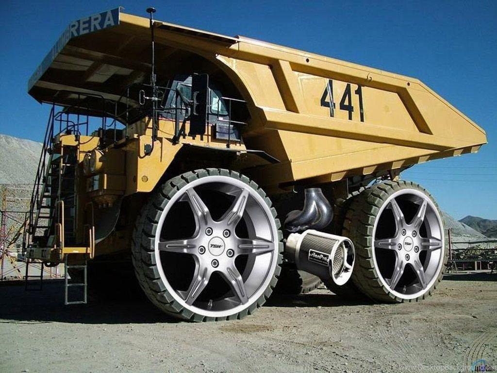 1024x768 Big Truck Wallpaper Desktop Background