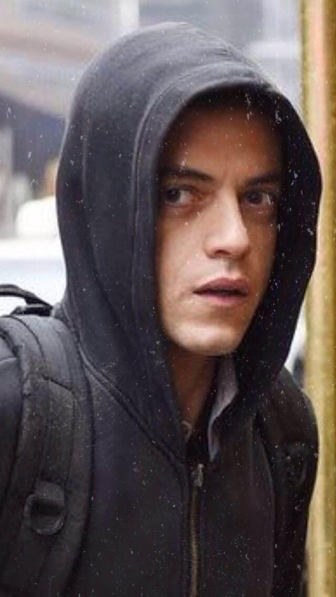1082x1920 Robot Elliot Alderson Picture Alderson Mr Robot Hoodie