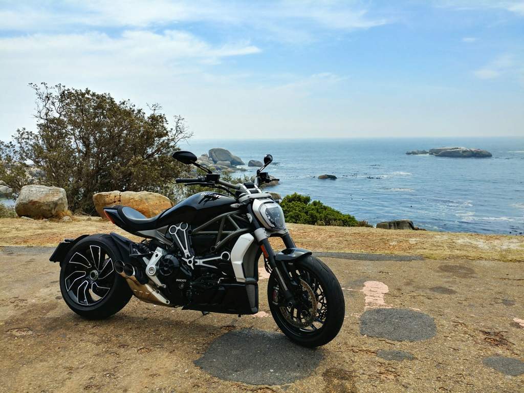 1024x768 The Ducati XDiavel S Ride and Review. Motorcycle Amino Amino