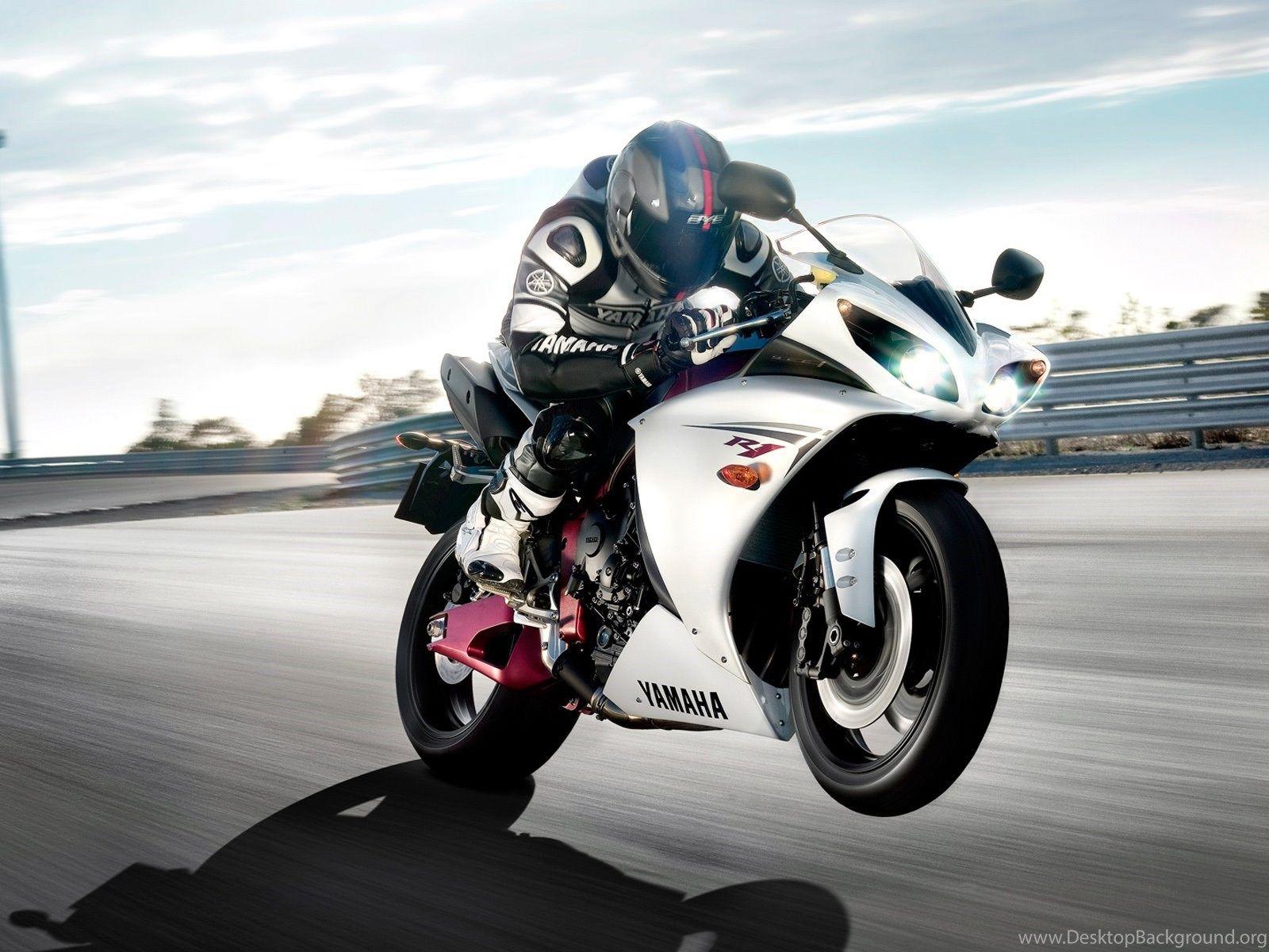 1600x1200 Suzuki Gsxr 750 Wallpaper Desktop Background
