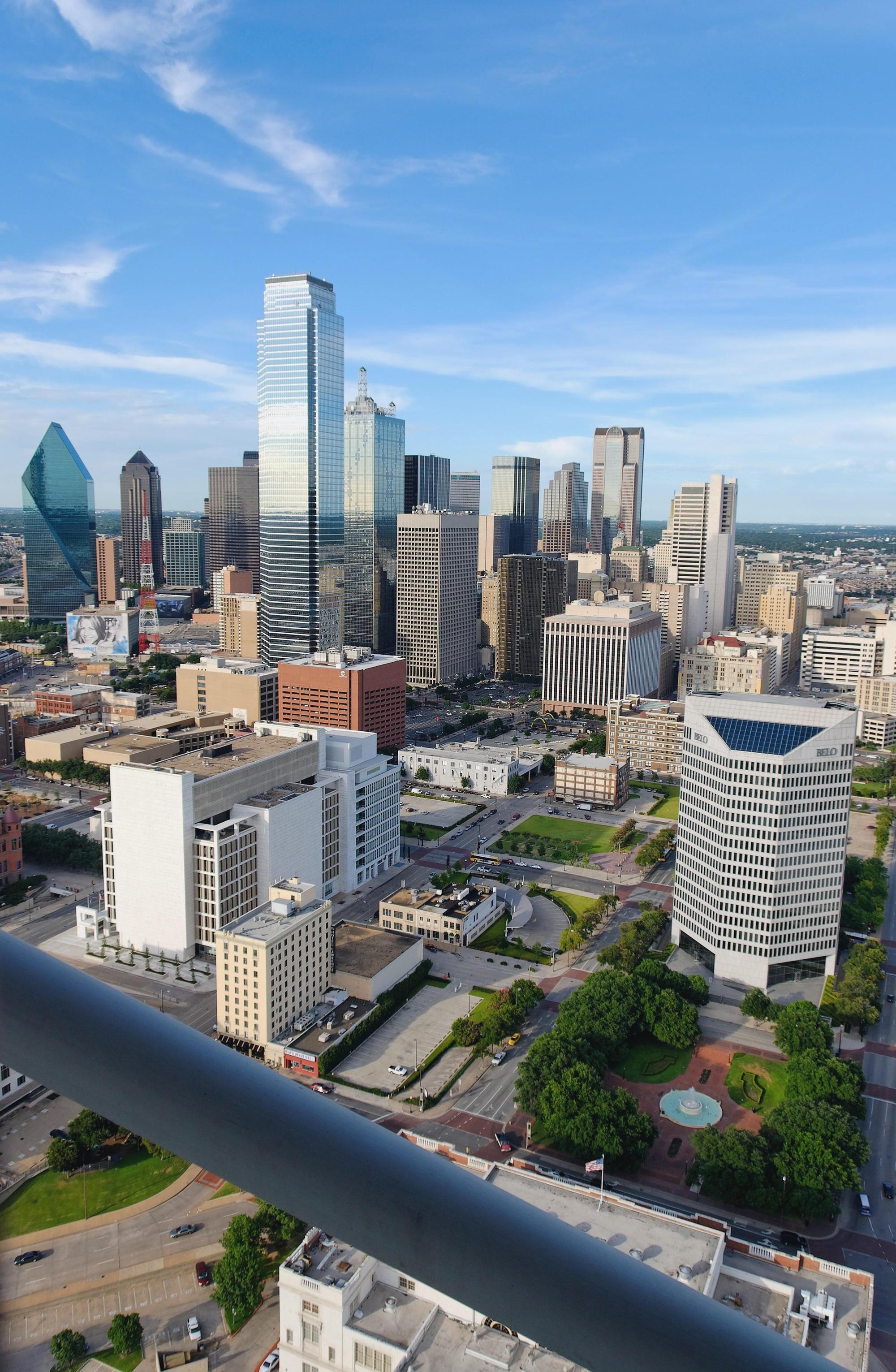Downtown Dallas Wallpapers Top Free Downtown Dallas Backgrounds Wallpaperaccess