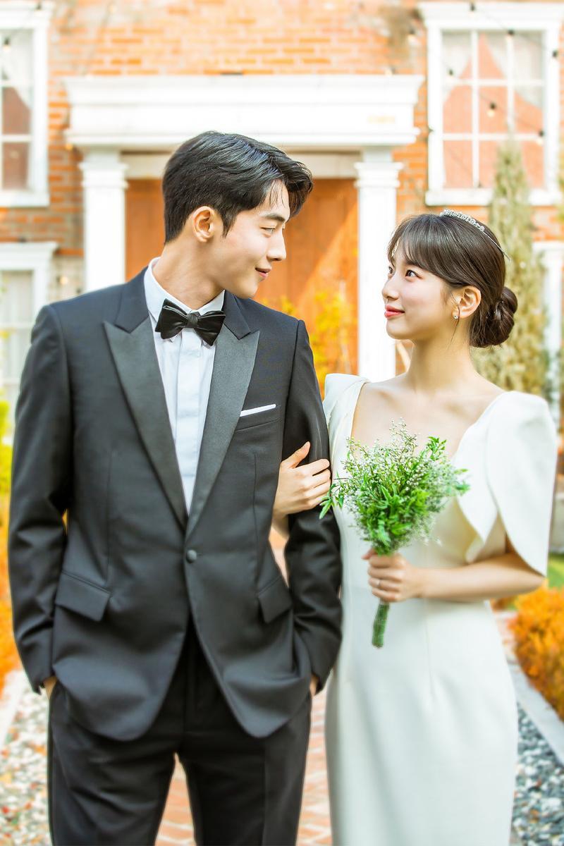 800x1200 Start Up' Suzy Bae Wedding Dress Designer Info