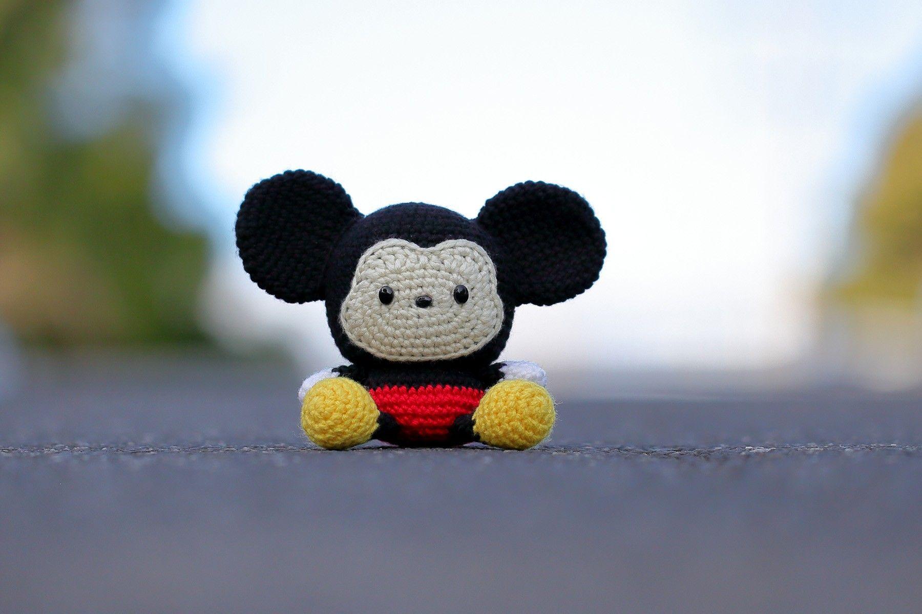 1800x1200 Classic Mickey Mouse De Mickey Mouse