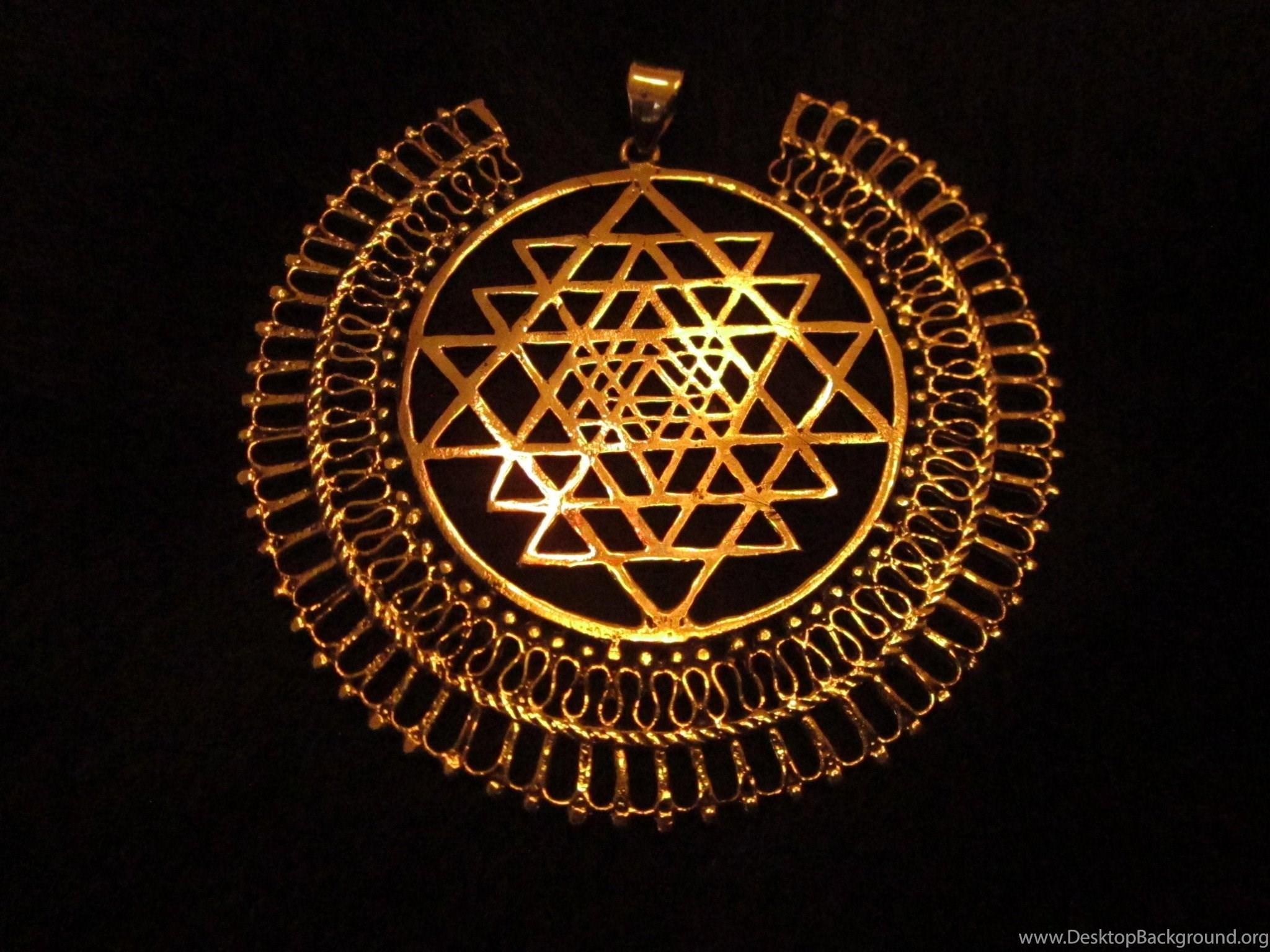 2048x1536 Yantra Wallpaper