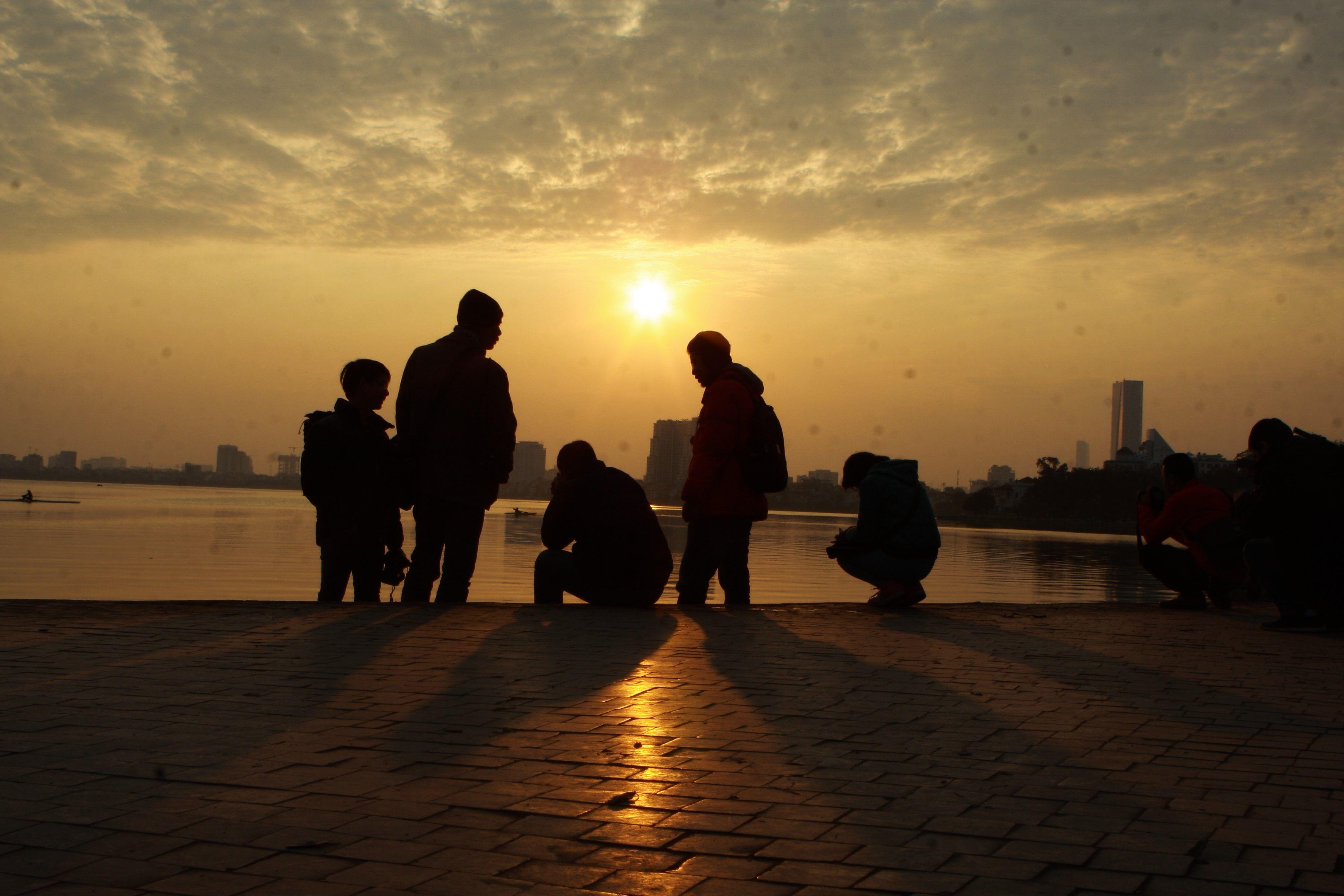 3888x2592 sunset people silhouette wallpaper