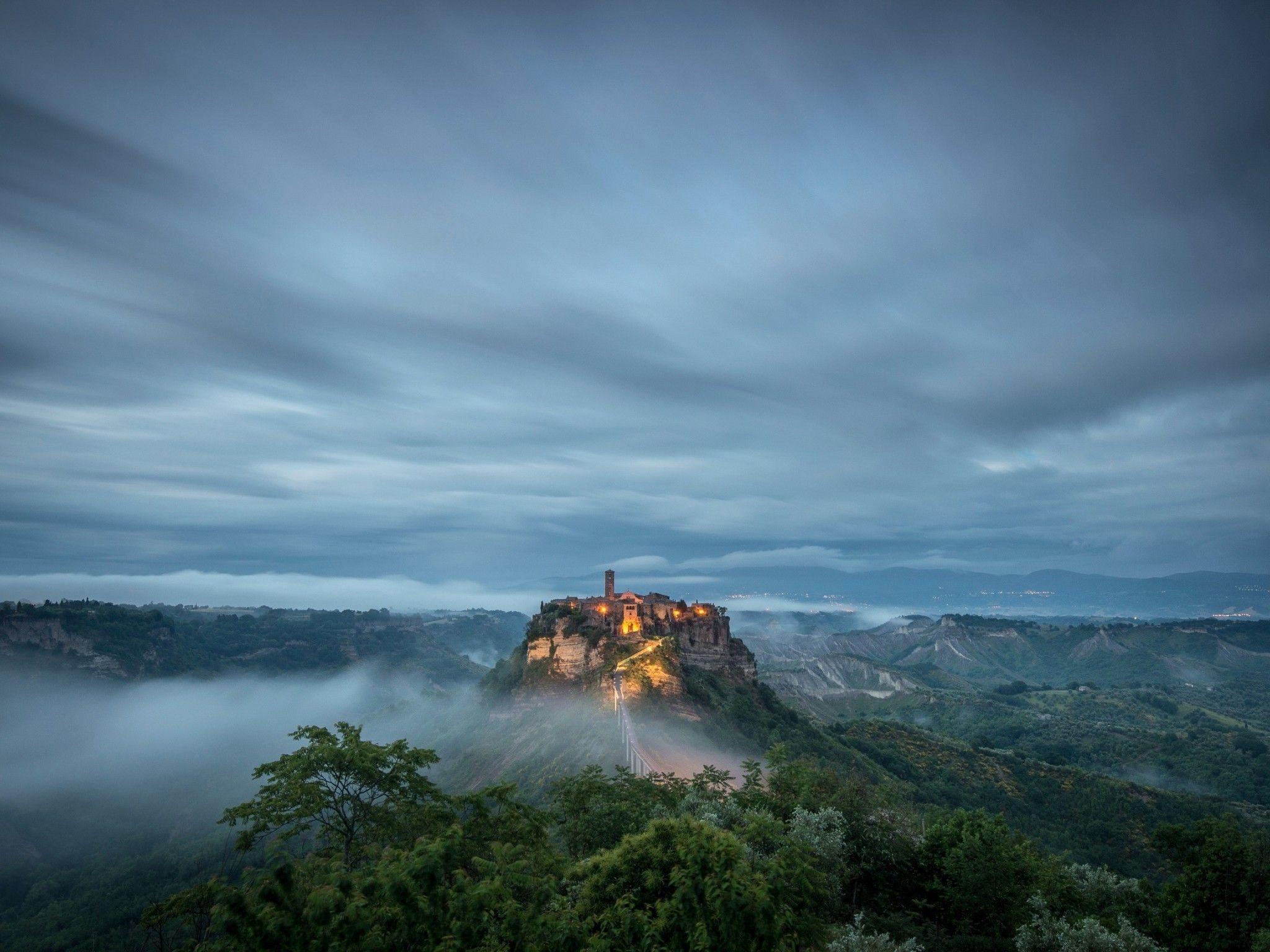 2048x1536 Download 2048x1536 Dark Clouds, Castle, Mountain, Hills Wallpaper for Ainol Novo 9 Spark