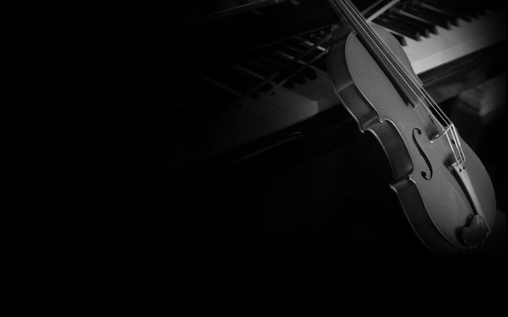 1680x1050 Piano and Violin Wallpaper