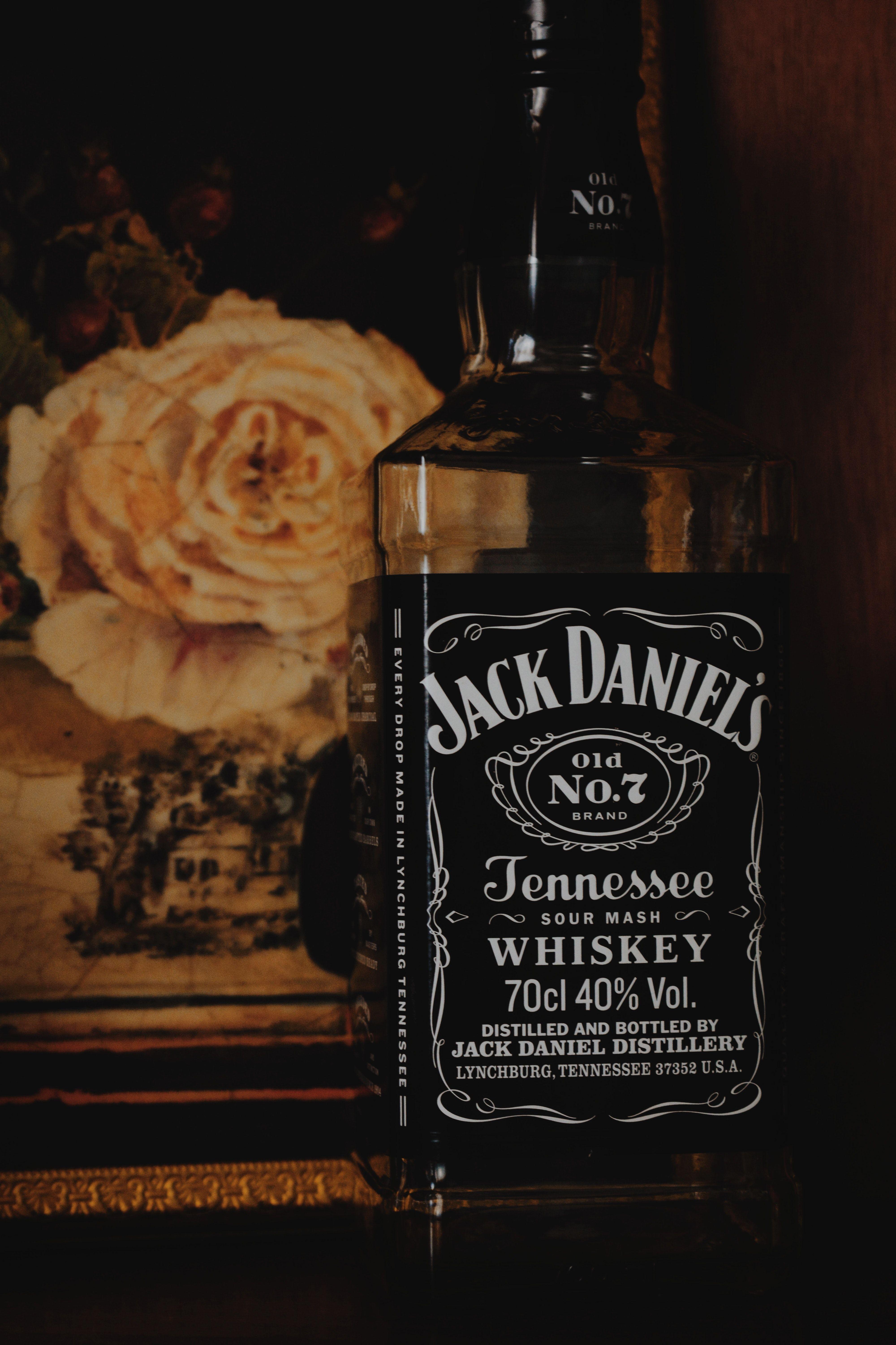 4000x6000 Free of alcohol, alcohol bottles, alcoholic beverages