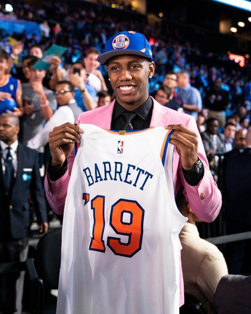 819x1024 NEW YORK KNICKS on Twitter. New york knicks, Ny knicks, Knicks