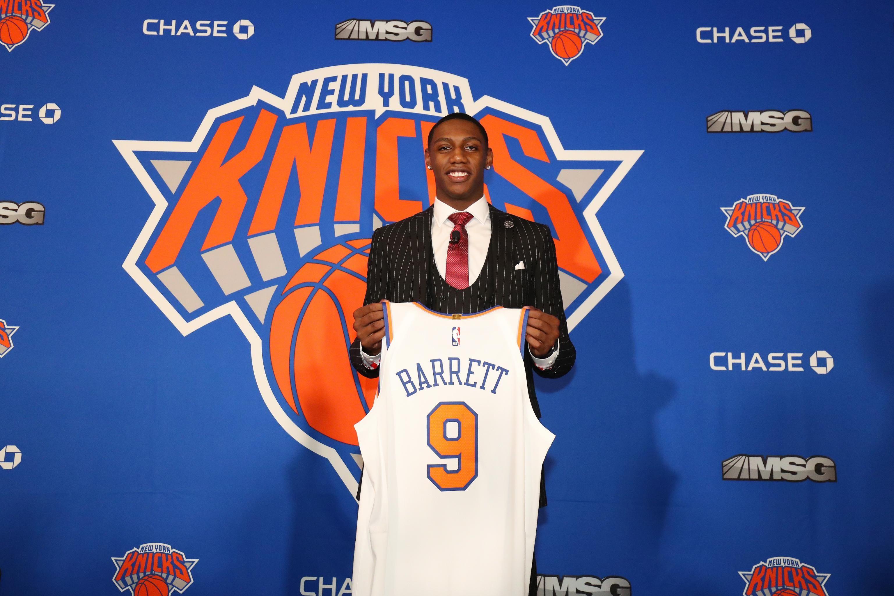 3072x2048 Video: Watch RJ Barrett's Special Introduction to Knicks' Madison Square Garden. Bleacher Report. Latest News, Videos and Highlights