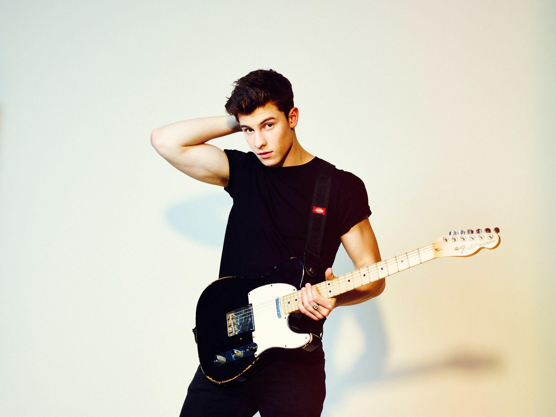 1920x1440 Laptop Wallpaper Shawn Mendes
