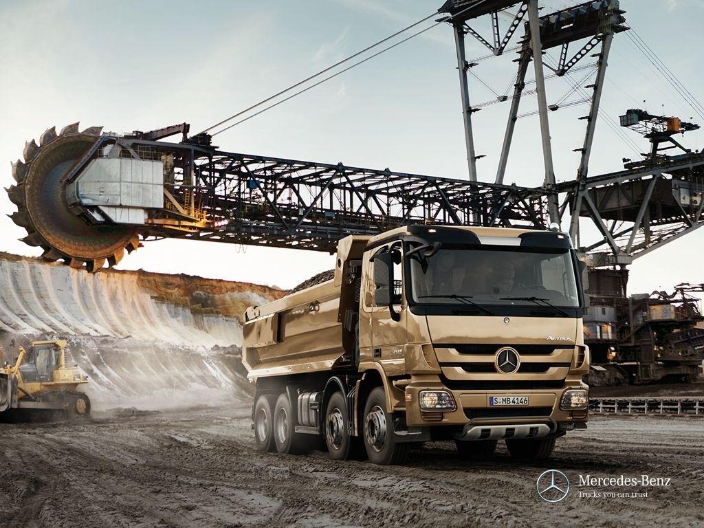 Benz Truck Wallpapers - Top Free Benz Truck Backgrounds - WallpaperAccess
