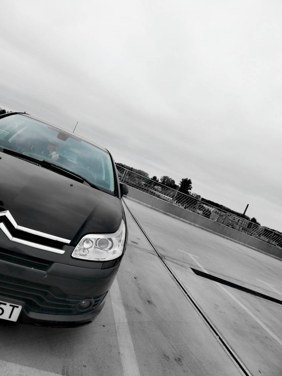 960x1280 Citroen c4 wallpaper