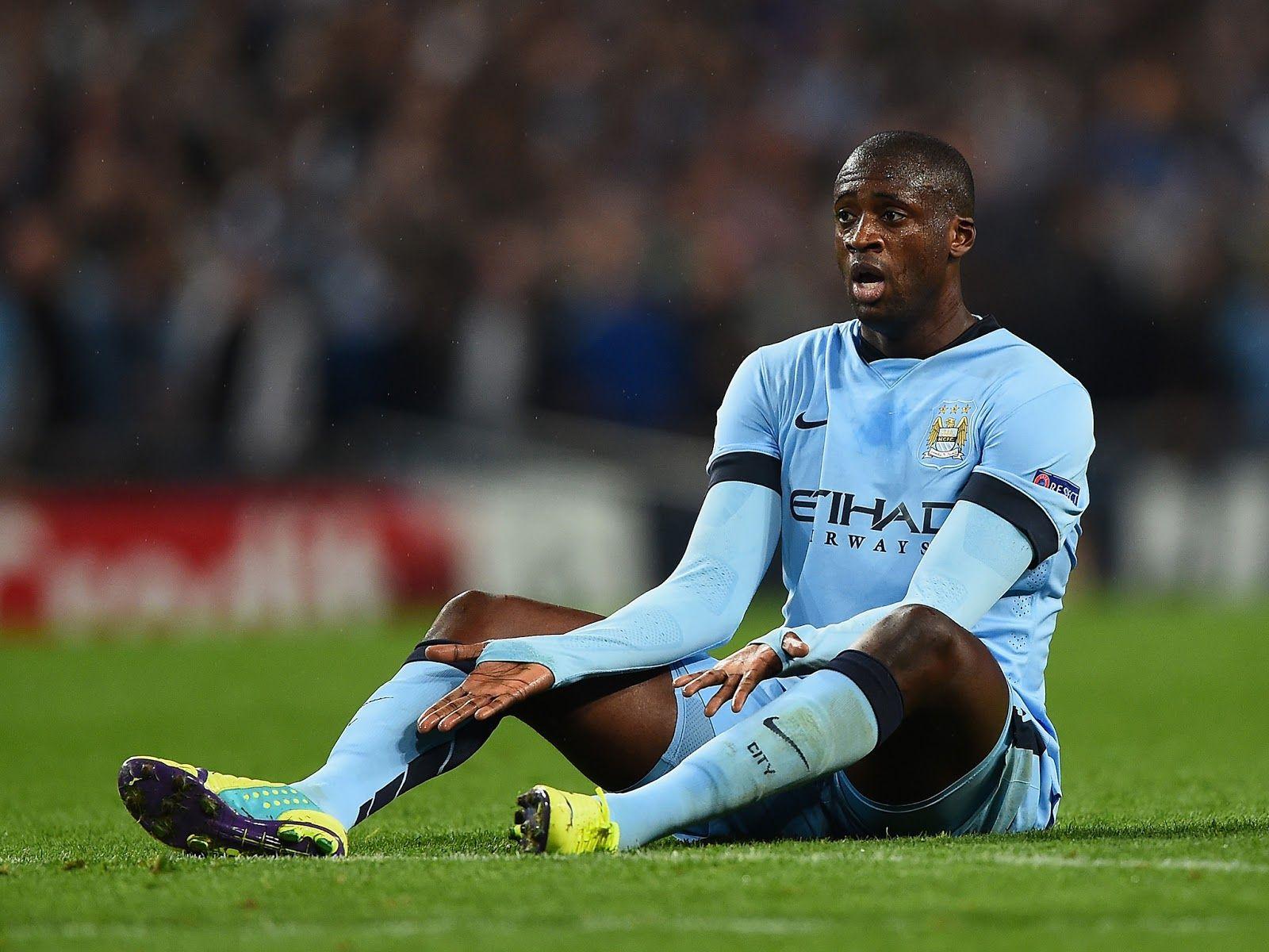1600x1200 Wallz Hut: Yaya Toure Wallpaper