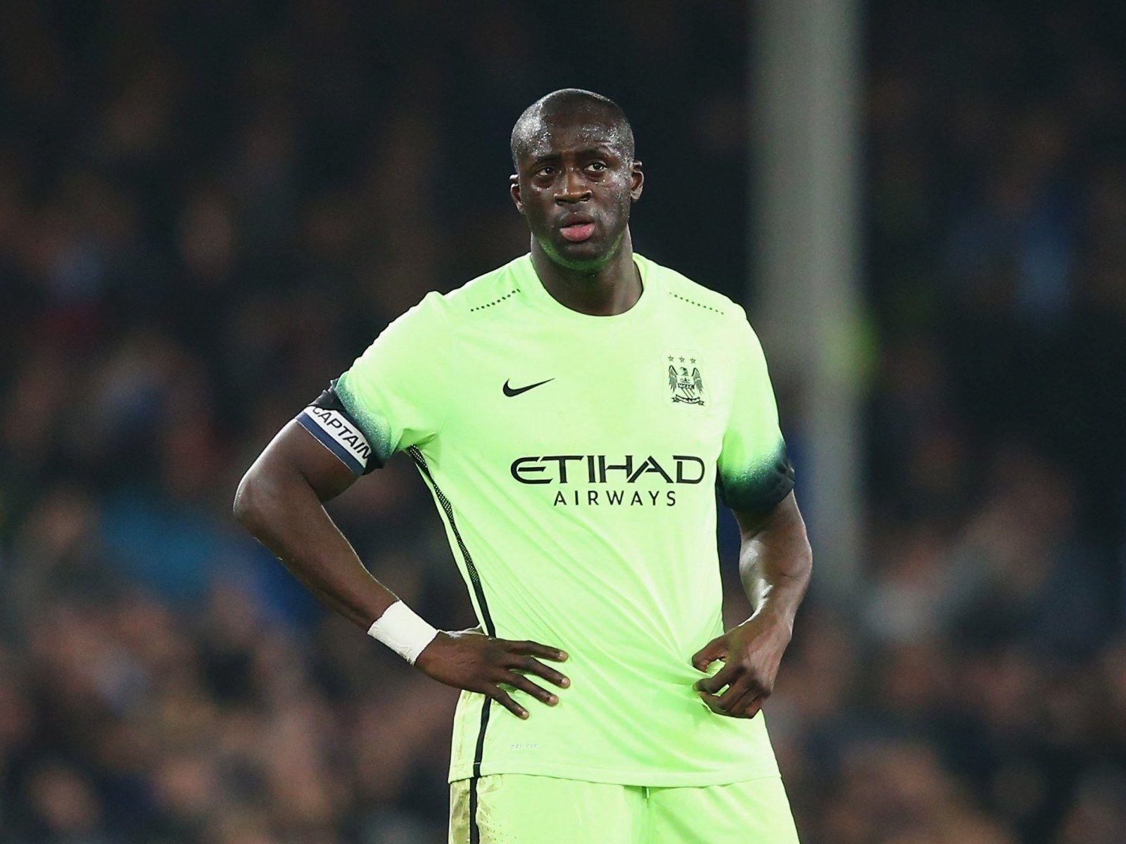 1600x1200 Manchester City's Yaya Toure Could Earn Over £000 a Week in China: Report