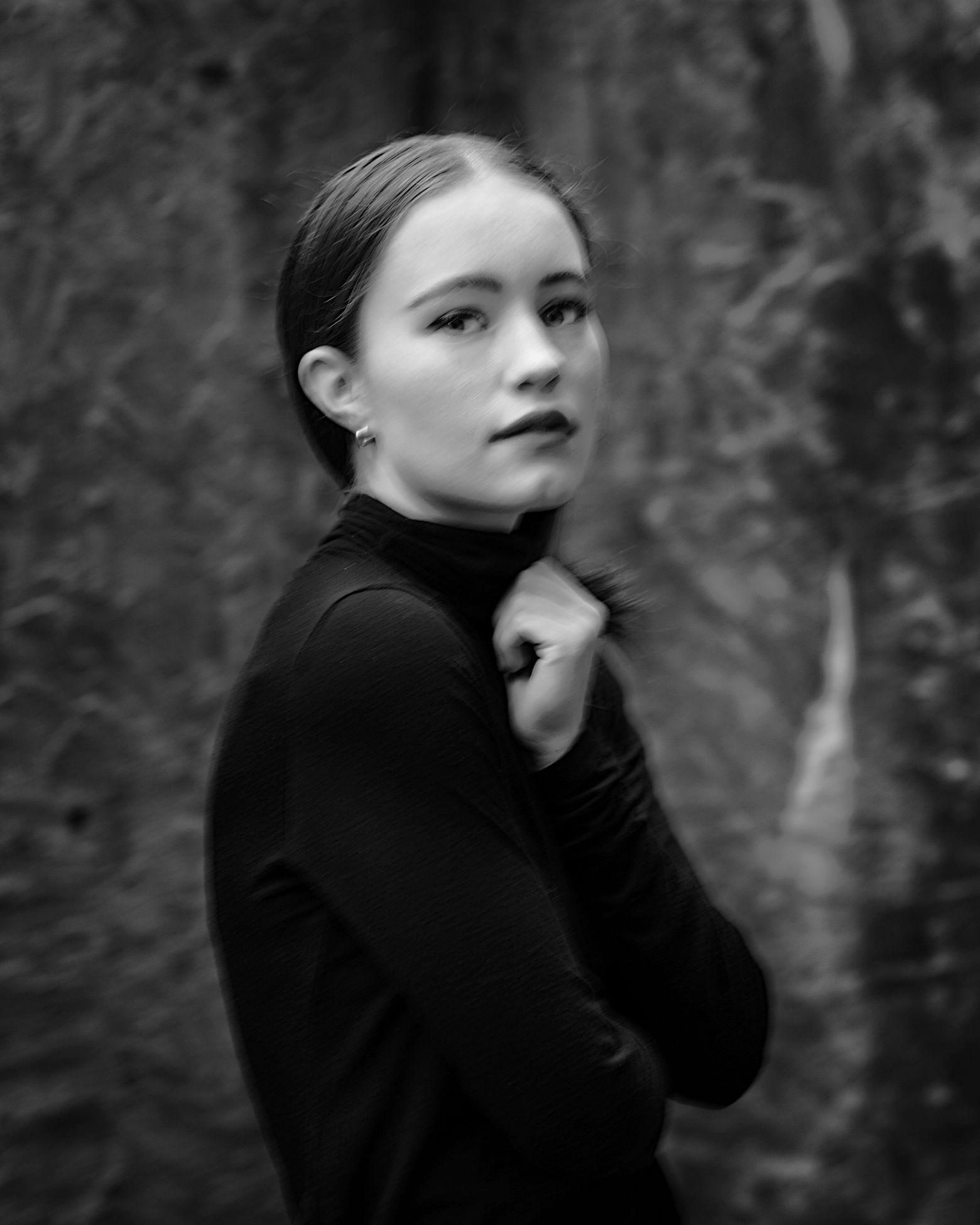 1560x1950 Sigrid Raabe