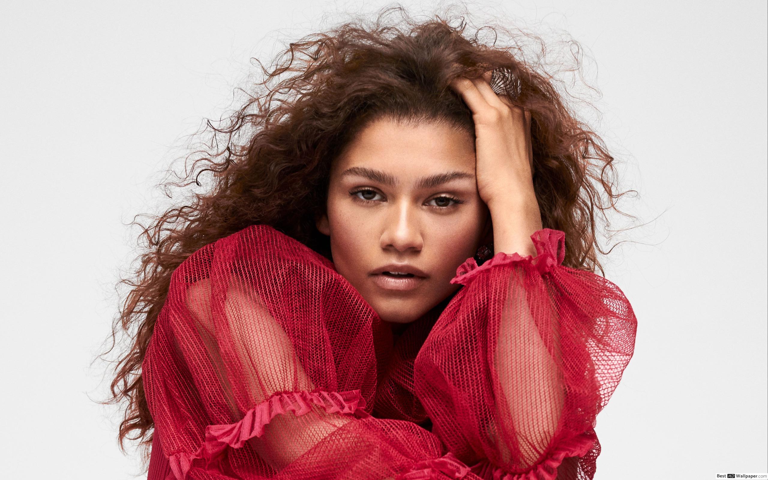 2560x1600 Zendaya Coleman stunning in red dress HD wallpaper download