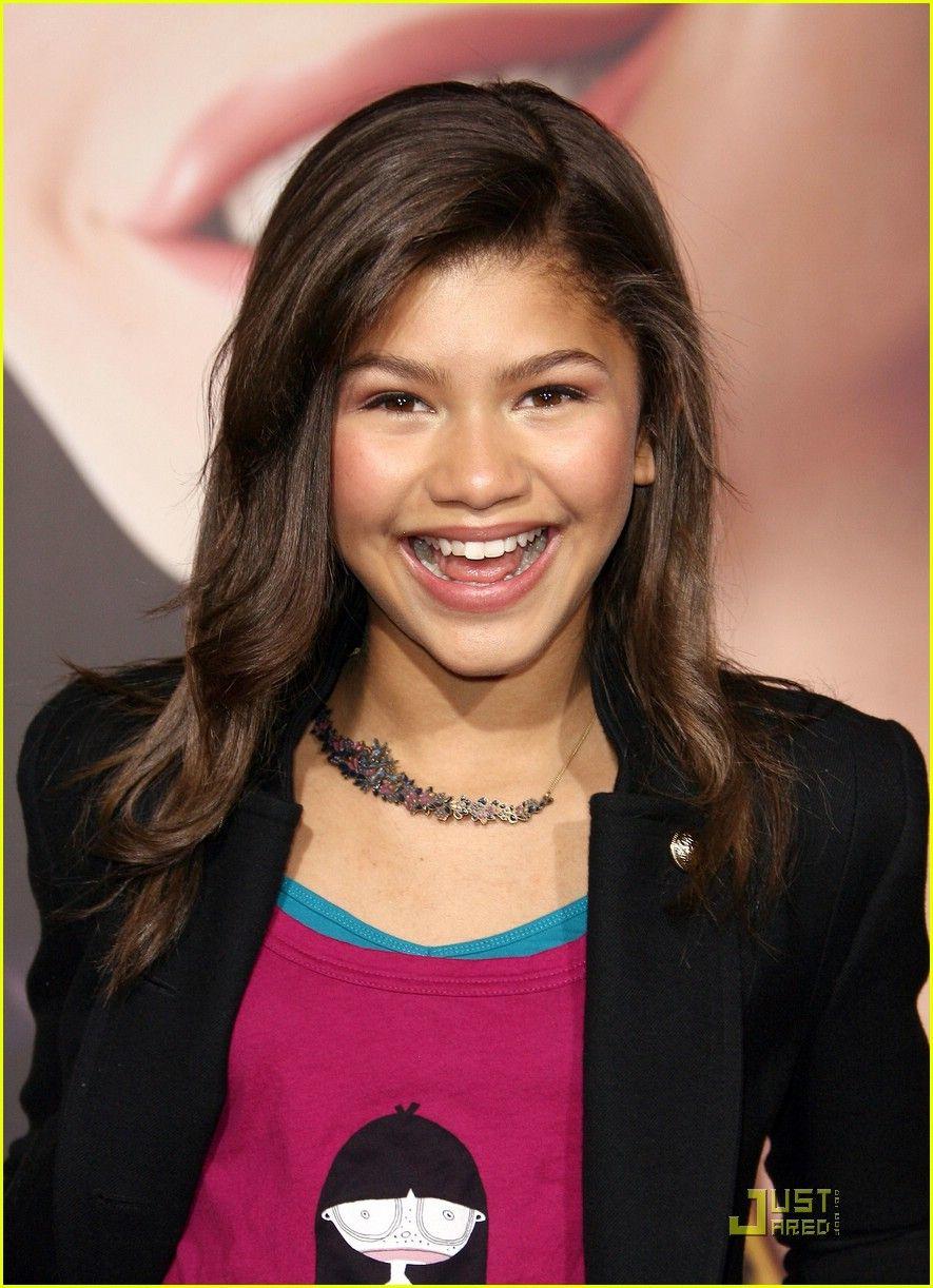885x1222 Zendaya Coleman foto