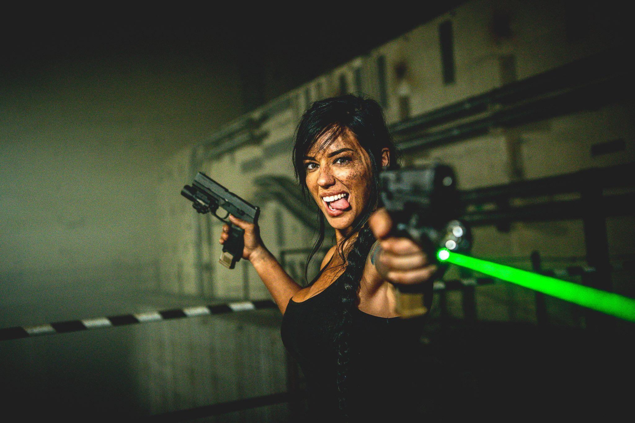 2048x1365 Alex Zedra Wallpaper