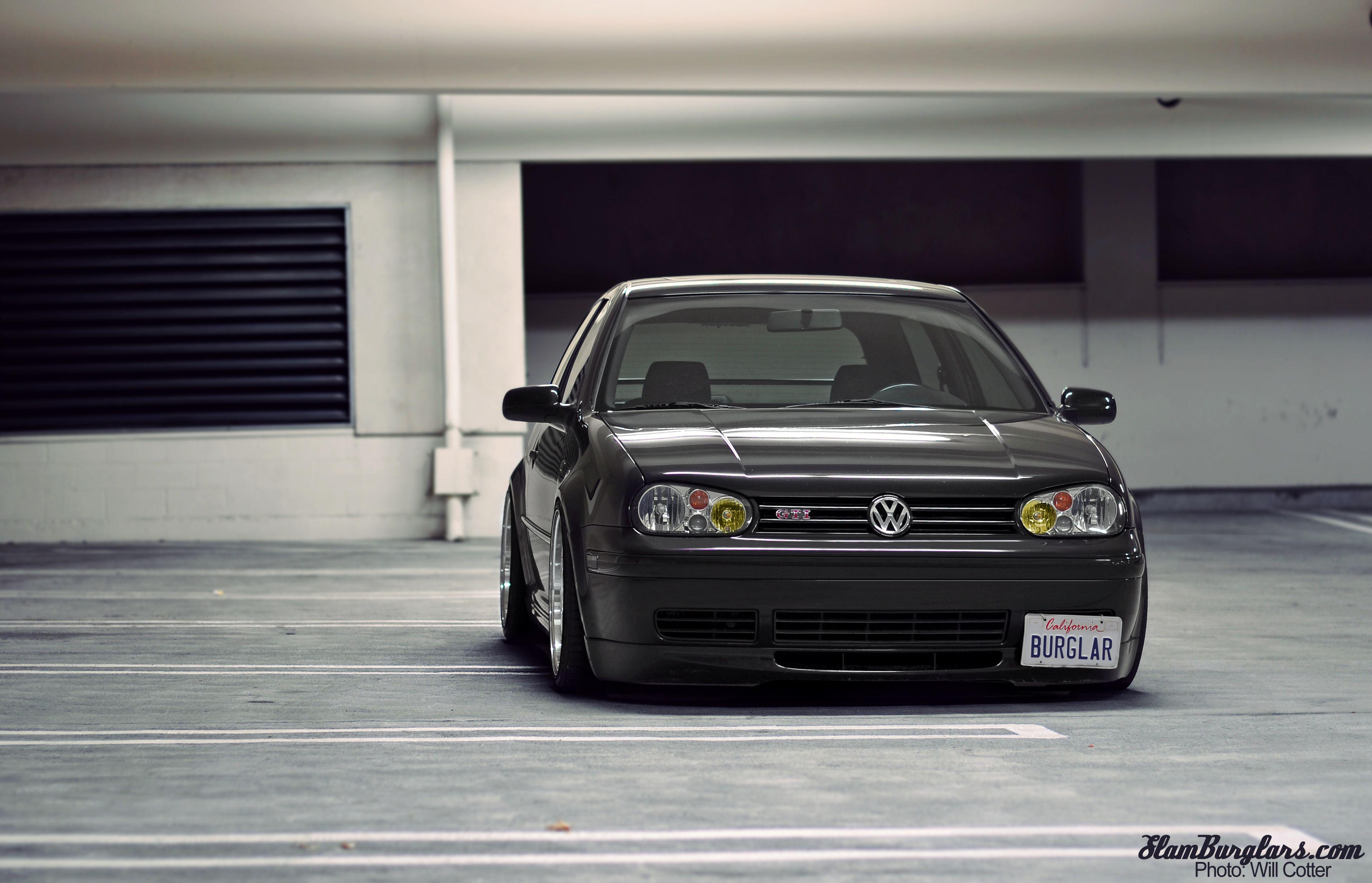 Golf 4 R32 Wallpapers - Top Free Golf 4 R32 Backgrounds - WallpaperAccess