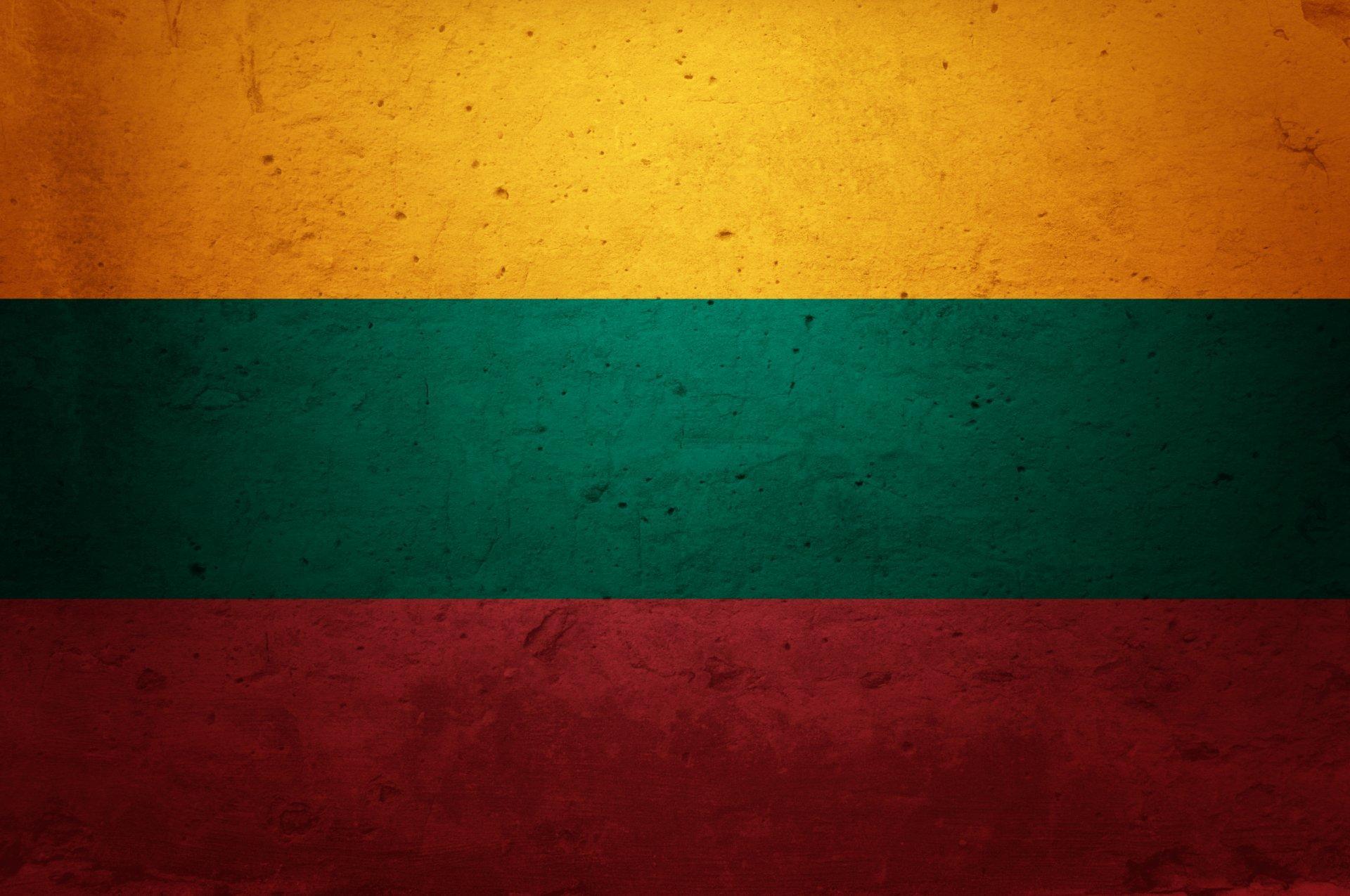 1920x1275 Lithuania Flag Wallpaper