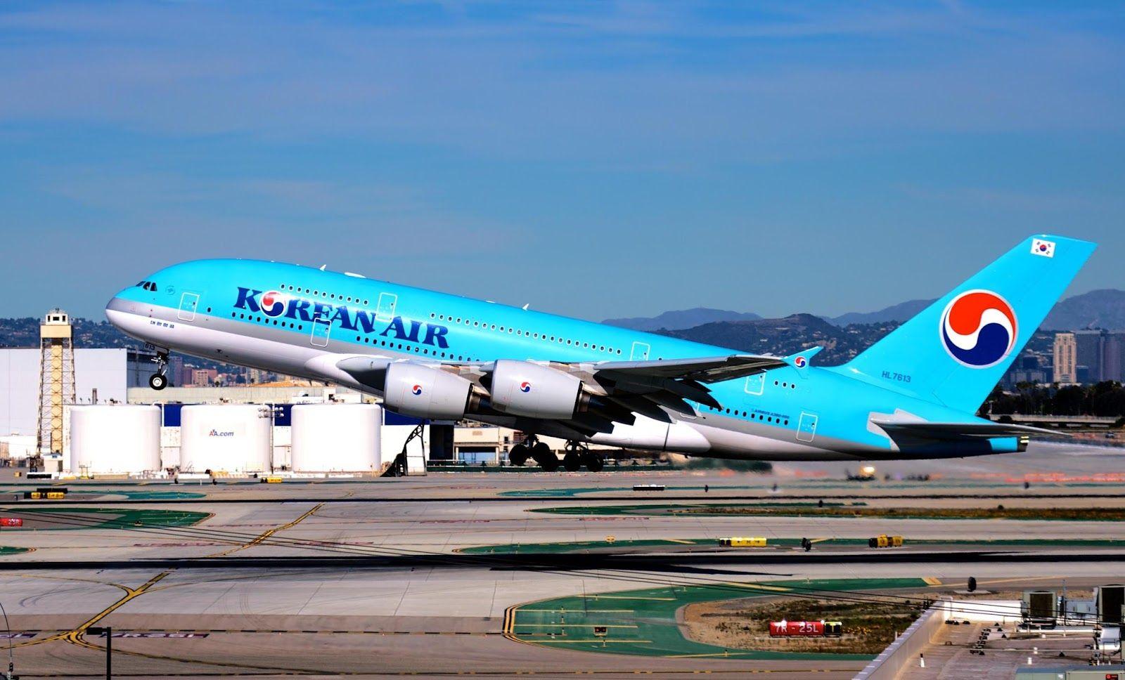 1600x968 Korean Air Airbus A380 During Takeoff