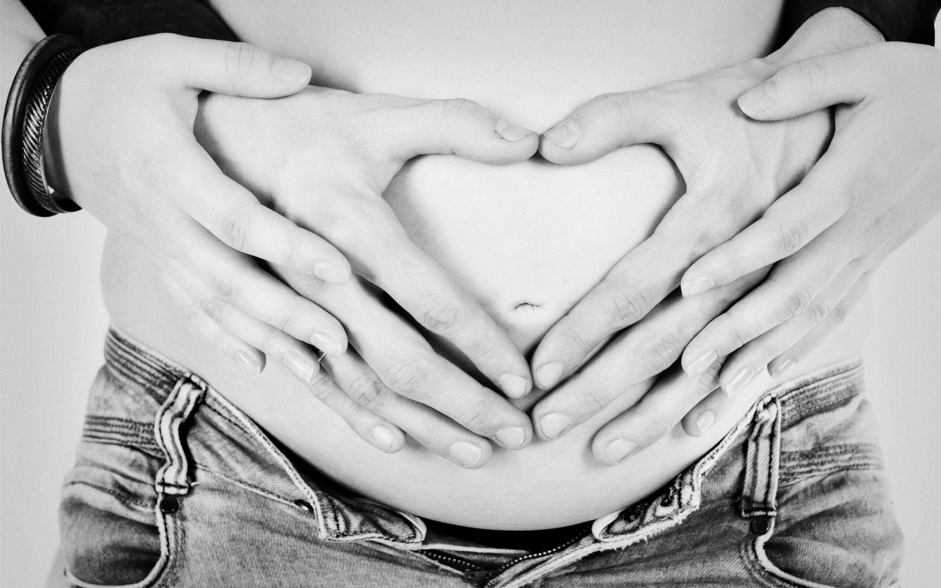 1920x1200 Download Wallpaper family hand belly pregnancy husband wife, 1920x Family
