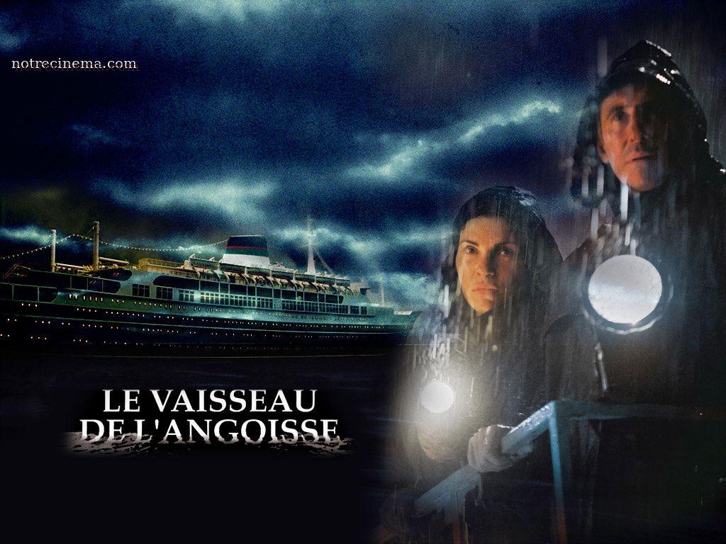1024x768 Ghost ship