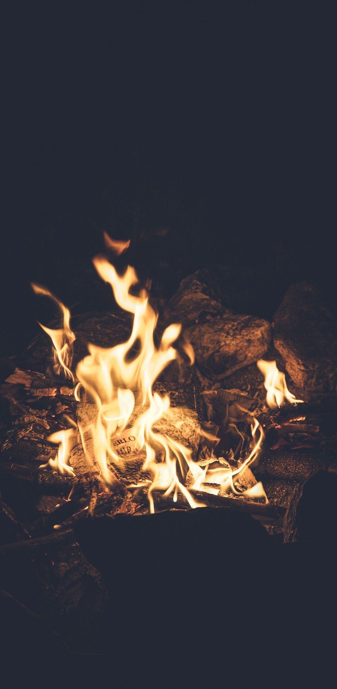 1176x2400 Download 1176x2400 Camp, Bonfire, Wood, Flames, Darkness, Night, Fire Wallpaper for Huawei Mate 30 Pro