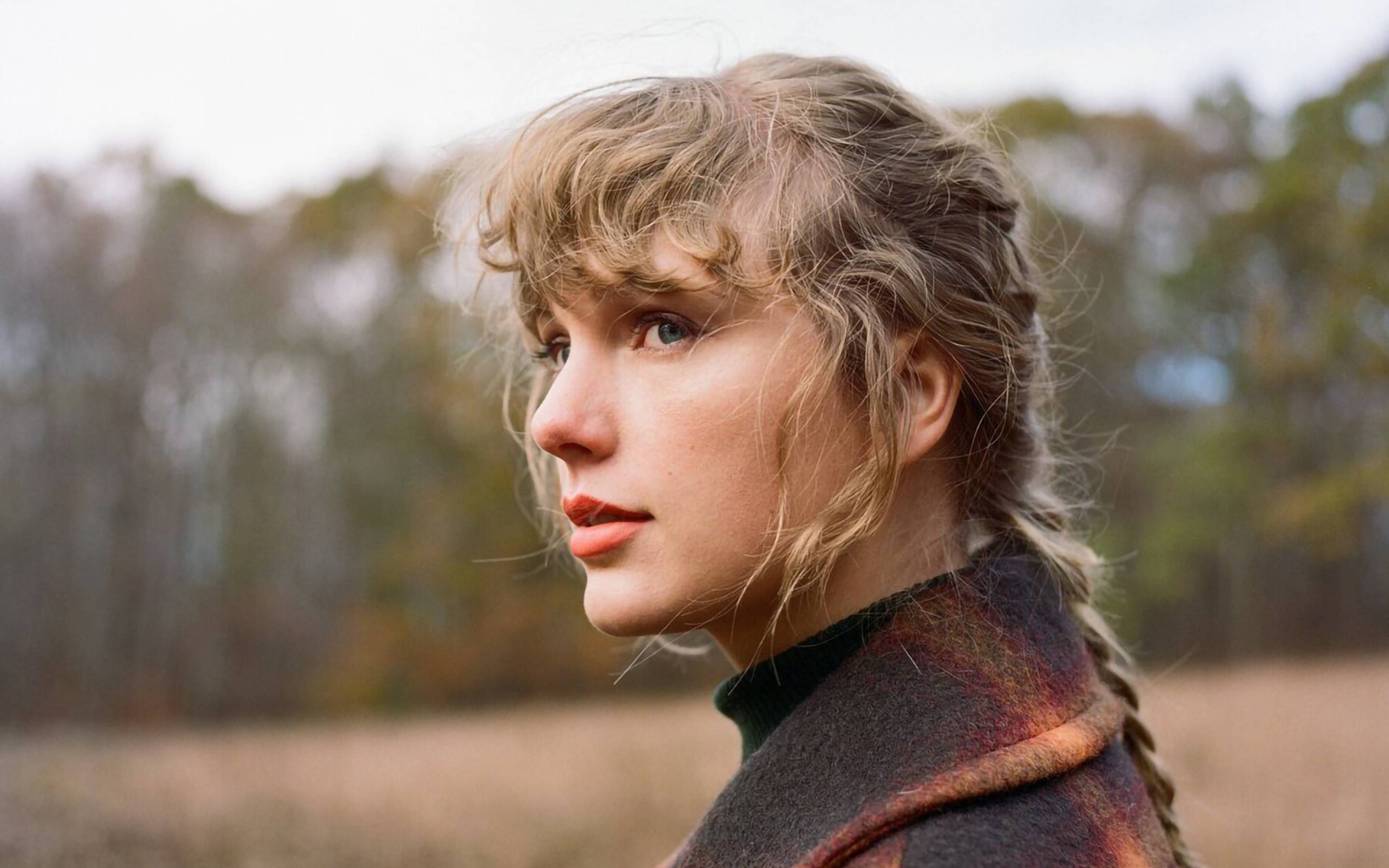 2880x1800 Taylor Swift Evermore Album Macbook Pro Retina Wallpaper, HD Celebrities 4K Wallpaper